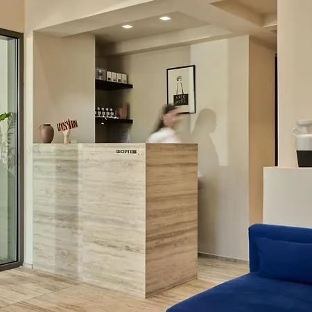 Vision Omonia, Hotell 4*